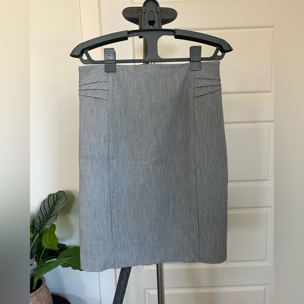Grey Express Pencil Skirt, size 4